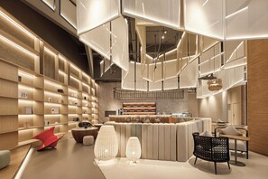 Lobby lounge - Novotel Yinchuan Lanxigu (Yinchuan)