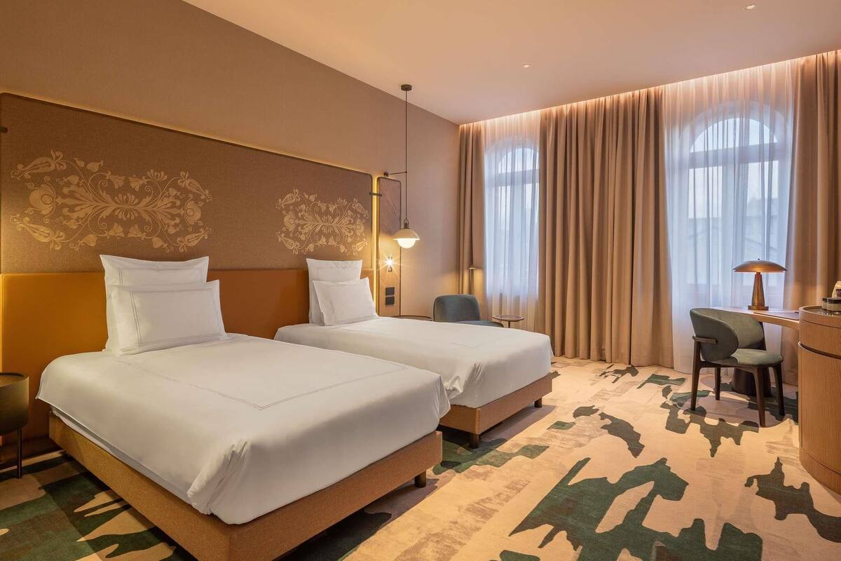 Swiss, Deluxe Twin Room, 1 Twin Bed | Hochwertige Bettwaren, Minibar, Zimmersafe, Schreibtisch