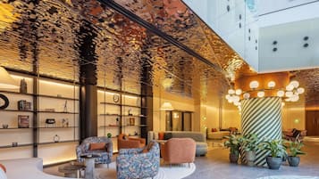 2 bares o lounges, lounge en el lobby, bar en la azotea