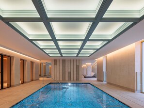 2 indoor pools