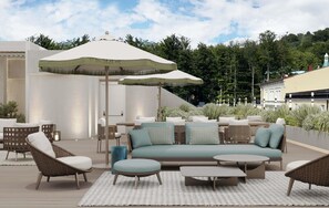2 bar/lounge, lounge lobi dan bar di atap