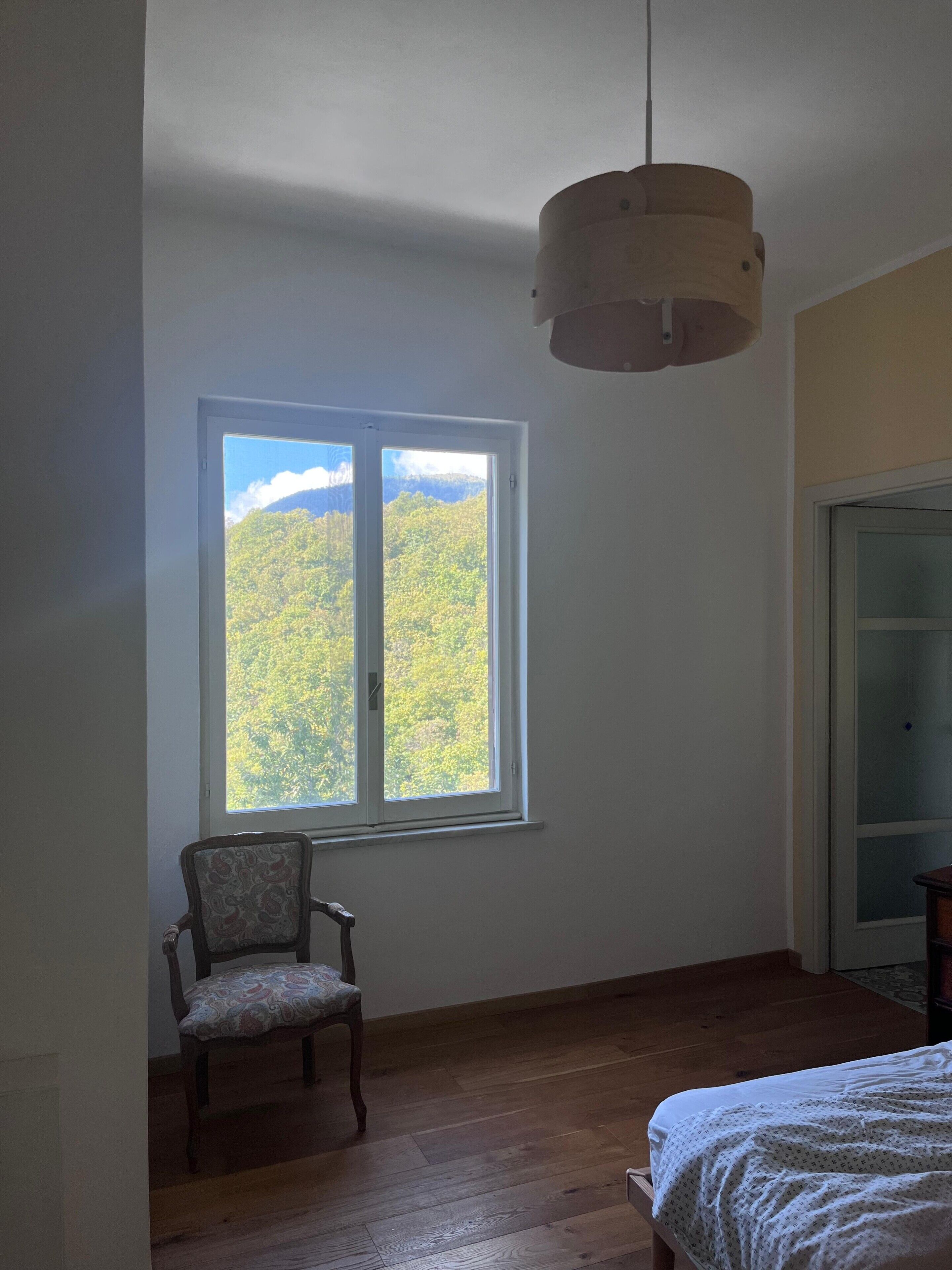 1 camera, Wi-Fi, lenzuola