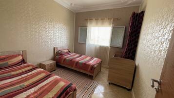 2 Schlafzimmer, Bügeleisen/Bügelbrett, Reisekinderbett, kostenloses WLAN