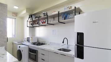 Basic Apartment | Private kitchen