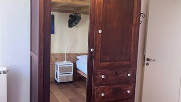 1 camera, Wi-Fi, lenzuola