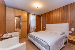 2 chambres, Wi-Fi gratuit, draps fournis