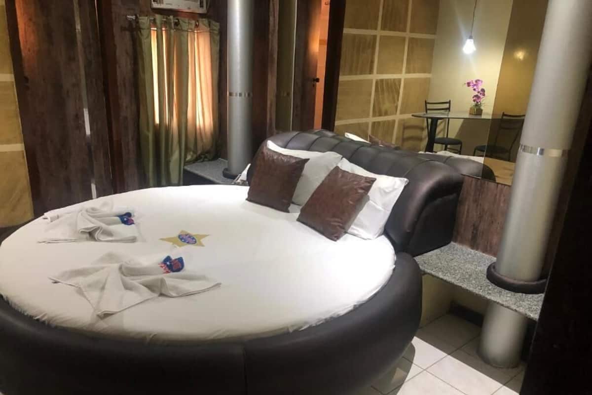 Classic Double Room, 1 Double Bed | WiFi