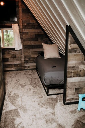 2 makuuhuonetta, ilmainen Wi-Fi, vuodevaatteet