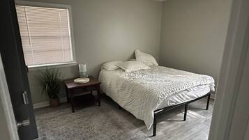 3 chambres, fer et planche Ă repasser, Wi-Fi, draps fournis