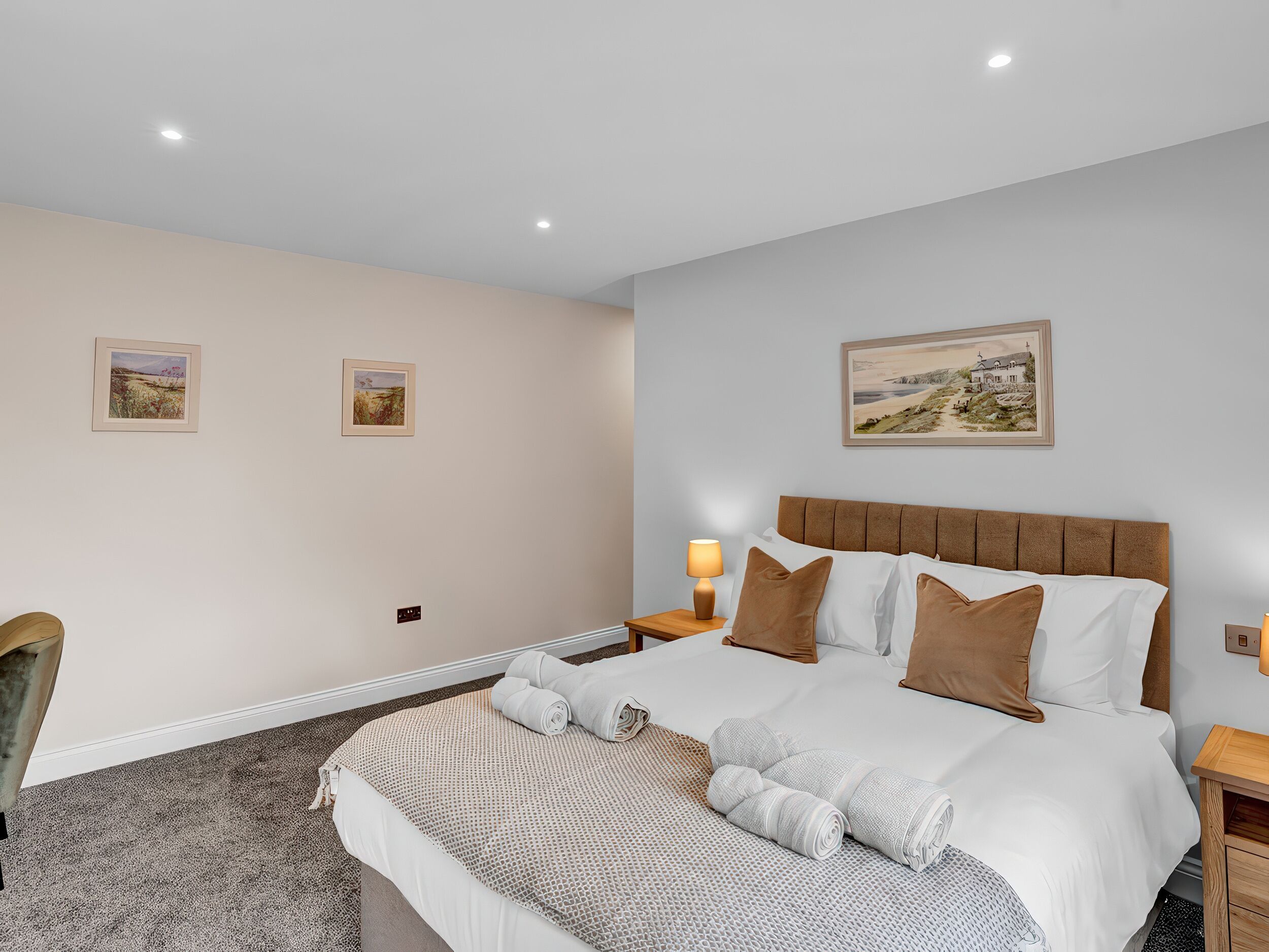 5 chambres, décoration personnalisée, ameublement personnalisé