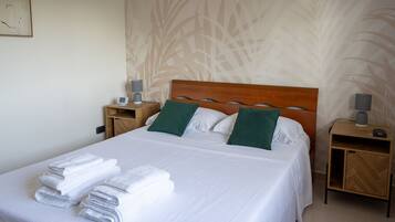 1 Schlafzimmer, Bügeleisen/Bügelbrett, WLAN, Bettwäsche
