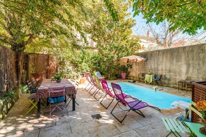 Pool - Apartment 'Gîte Marie - Monteux' with Private Pool, Wi-Fi and Air Conditioning (Monteux)