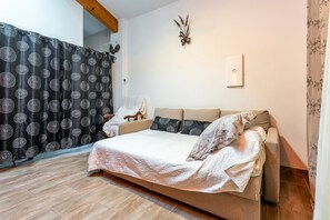 Strykejern/-brett, wi-fi og sengetøy