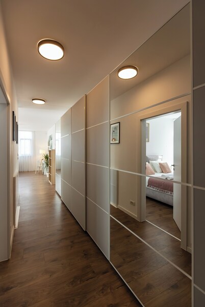Modern apartment with balcony, private parking and fast Wi-Fi, Timisoara Centre