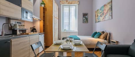 Studio, 1 Double Bed with Sofa bed | Living area