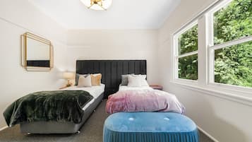 3 bedrooms, iron/ironing board
