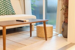 Room - Mi-Ochiai Soluna White (Tokyo)