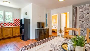 2 bedrooms, WiFi