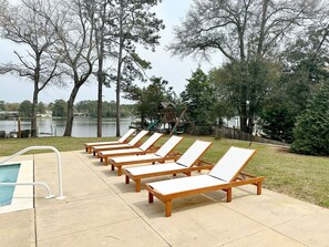 Property grounds - Bayfront With Dock Pool & Hot Tub! (Kitty Hawk)