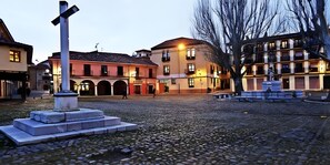 Esterni