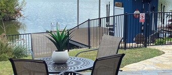 Lakefront home on peaceful cove ...just steps from Granbury's historic square
