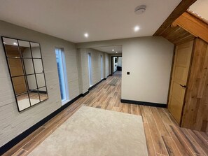 Cottage | Interior - 1 New Dairy Barn (Durham)