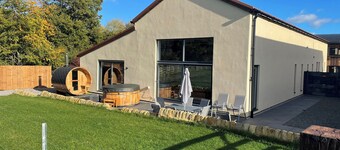 1 New Dairy Barn