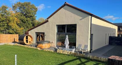 1 New Dairy Barn