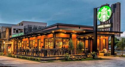 Ace Suites by the WaterSpa - Budget Room for 6