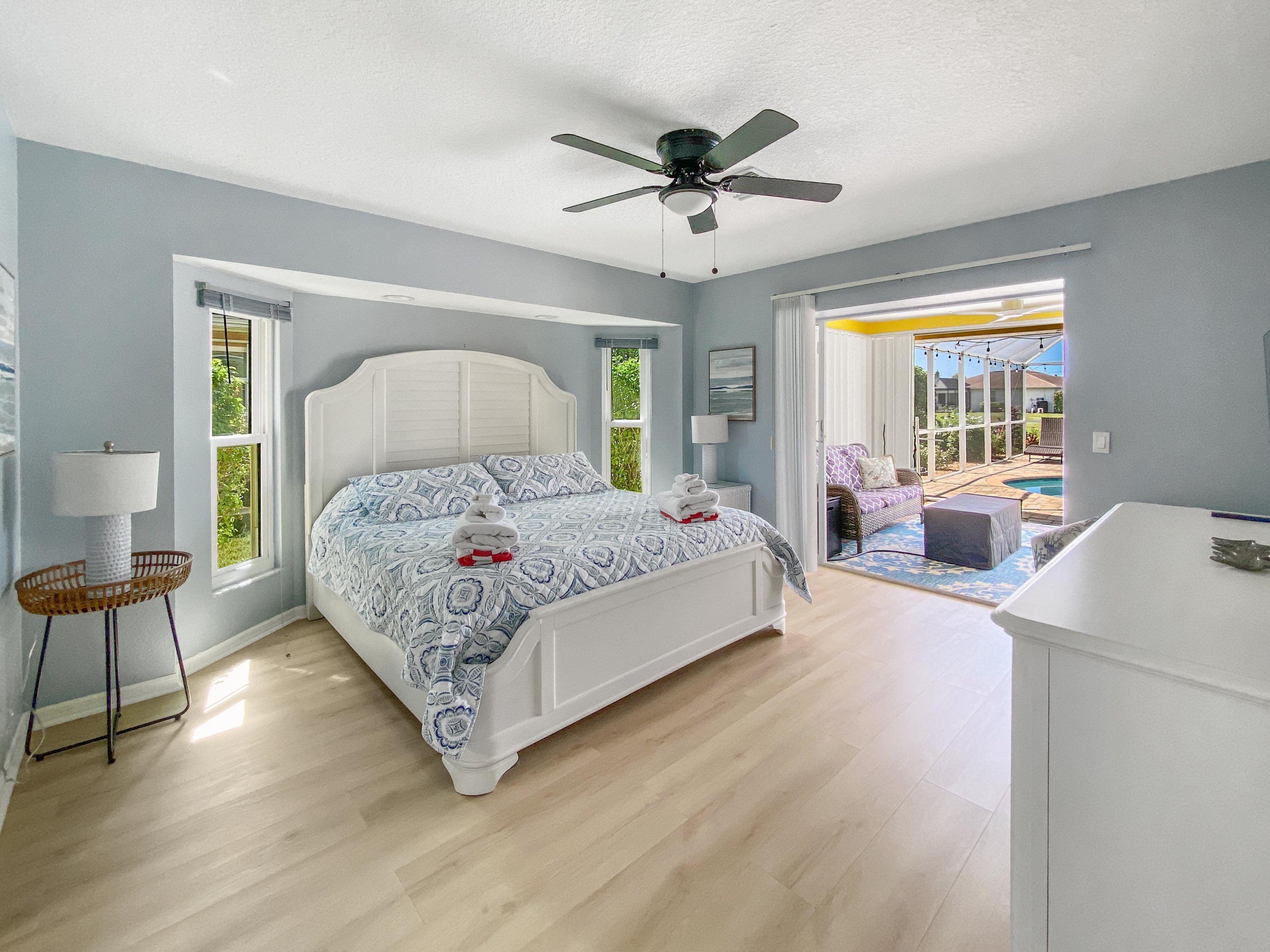 3 chambres, fer et planche à repasser, Wi-Fi, draps fournis