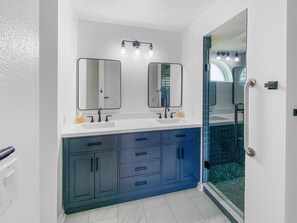 Hair dryer, towels - Sleeps 6, FULL refund*, Dog ok, heated pool (Rotonda West)