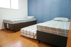 Unclassified image, 4 of 21, button - elite house (Rio das Ostras)