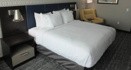 GLō Best Western Olive Branch