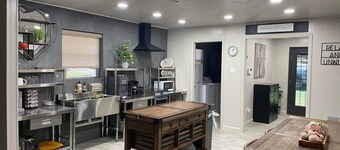 HomeSuite Cabin | Near Casino & Hugo Lake