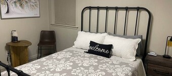 HomeSuite Cabin | Near Casino & Hugo Lake