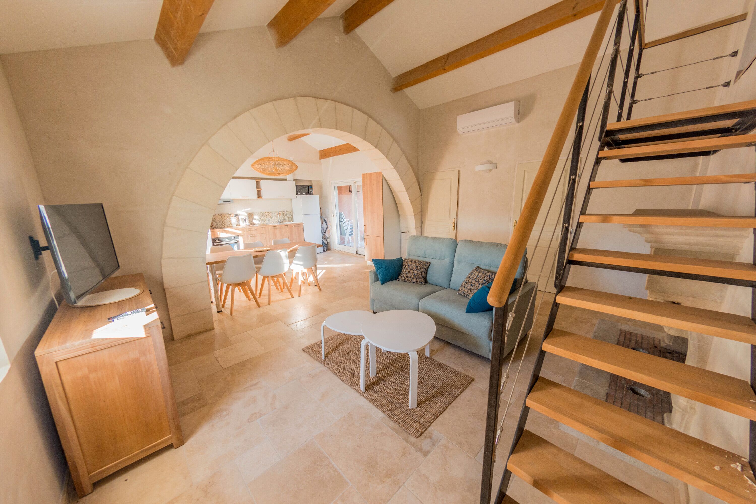 Télévision, table de tennis de table