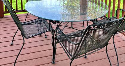 Cozy 4-bedroom house with AC in charming Damascus