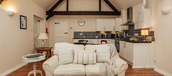 Garden Lodge in Aston Tirrold