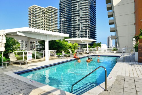 Midtown Miami Condo with Free Parking
