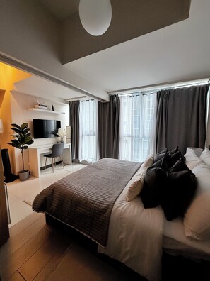 1 bedroom, desk, iron/ironing board, free WiFi