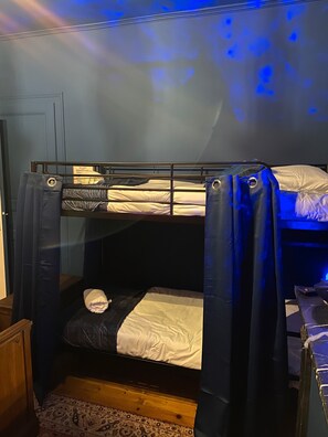 1 dormitorio, wifi, ropa de cama