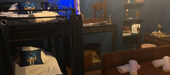 Apartment 'Le Refuge Des Mans-raudeurs' with Wi-Fi