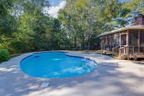 Pool - Family Cove | 4BR + Private Pool & Billiards (Columbia)