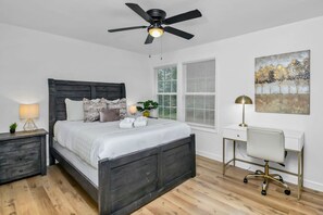 2 chambres, bureau, fer et planche à repasser, Wi-Fi