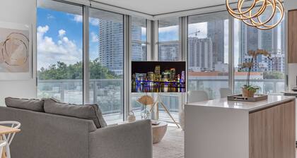 Luxe Condos - Miami Design District