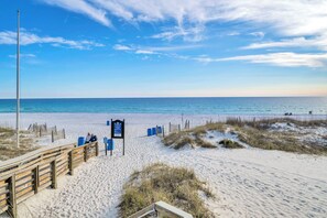 Strand