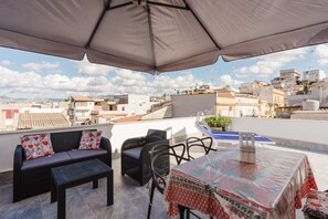 Outdoor dining - Casa Luna with Private Terrace, Wi-Fi and Air Conditioning (Balestrate)
