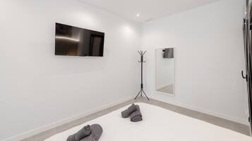 1 Schlafzimmer, Bügeleisen/Bügelbrett, WLAN, Bettwäsche