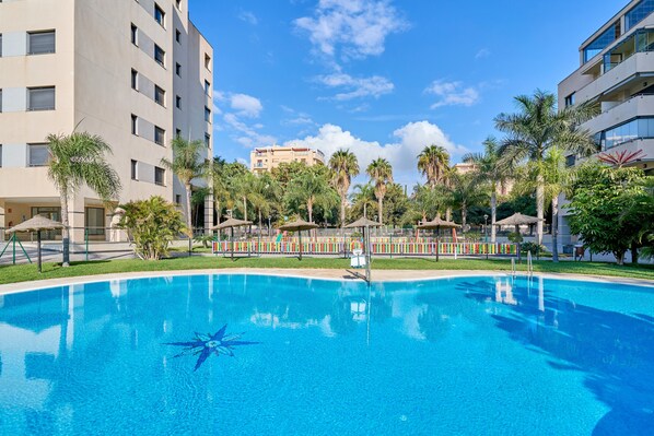 Pool - Apartment '1 Dorm Lira' with Shared Pool, Wi-Fi and Air Conditioning (Torre del Mar)