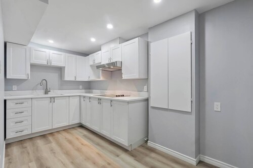 Spacious 6BR Home | Barrhaven